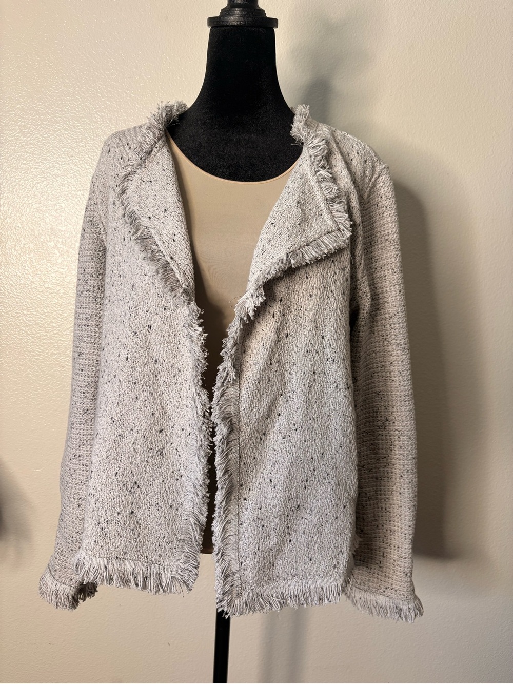 NIC+ZOE Light Gray Frayed Open-Front Knit Jacket